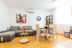 Vale apartment with balcony